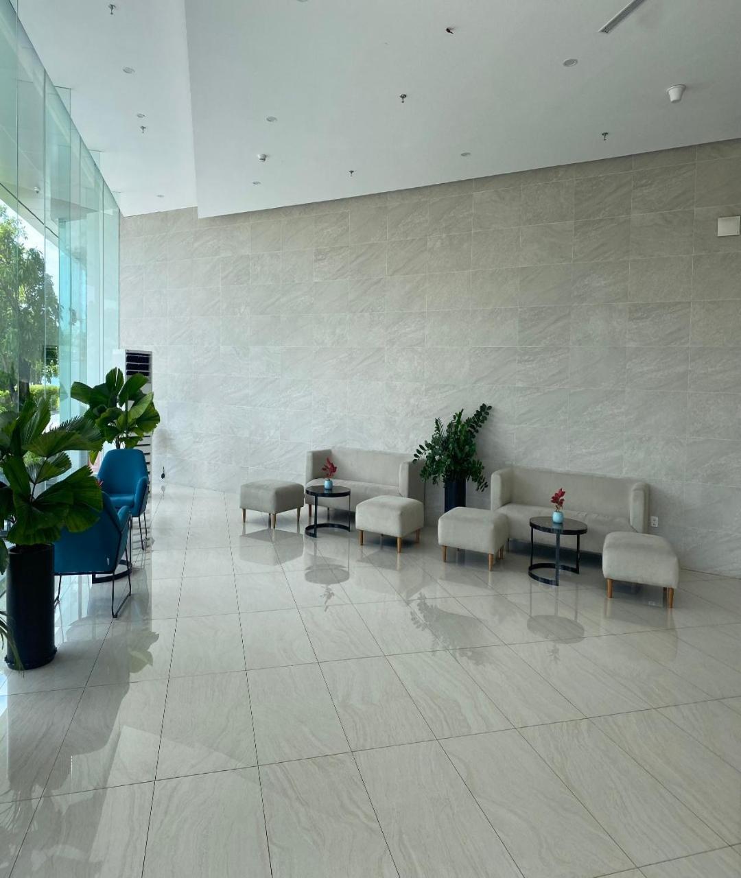 Beachfront Scenia Bay Apartment На Транг Екстериор снимка